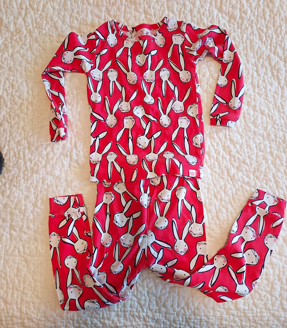 babyGap 3T 3 Years Red/White Bunny Animal Print 2pc Snug Fit Knit Pajama Set GAP